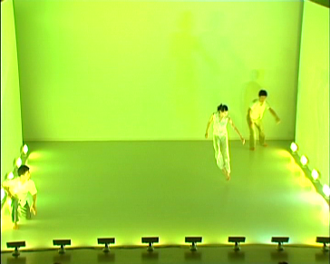 Monochorme Circus - Refined Colours